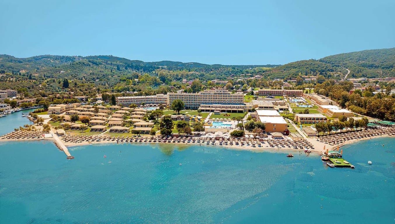 Messonghi Beach (Kerkyra (Korfu), Graikija)
